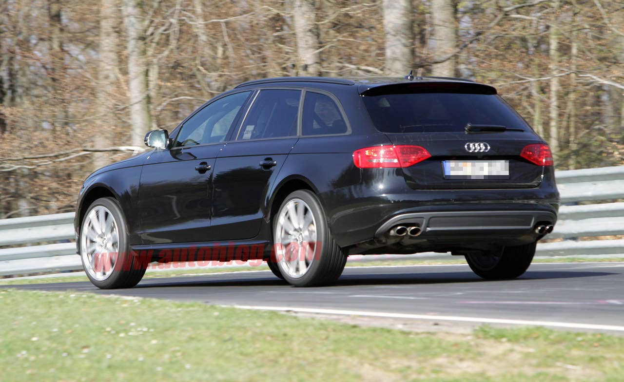 Audi S4 Avant: Spy Shots