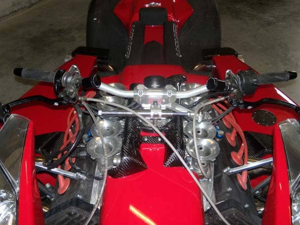 Lazareth Wazuma V8F Ferrari V8 engine