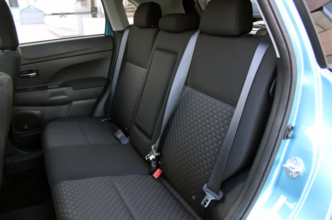 2011 Mitsubishi Outlander Sport SE AWC rear seats