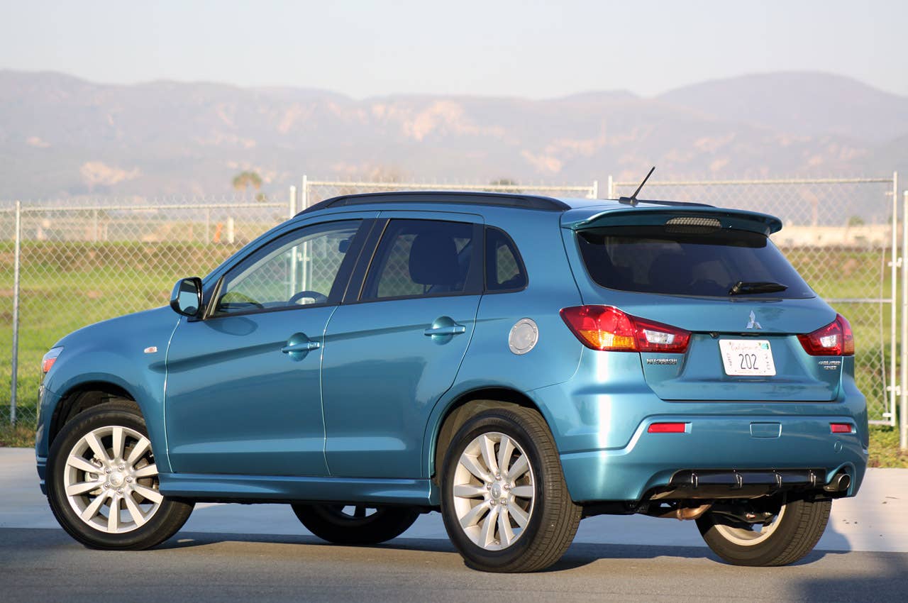 2011 Mitsubishi Outlander Sport SE AWC rear 3/4 view