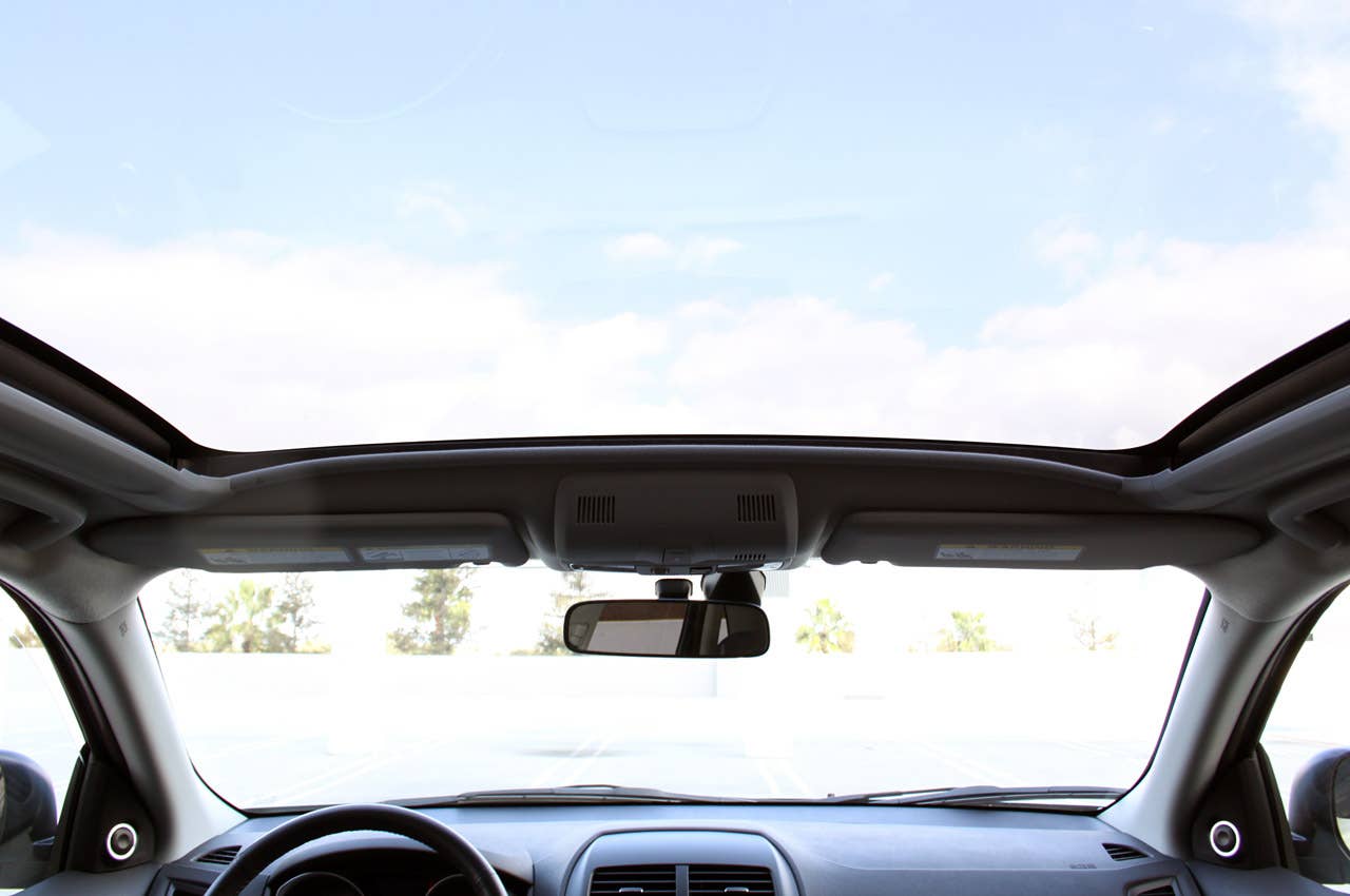 2011 Mitsubishi Outlander Sport SE AWC sun roof