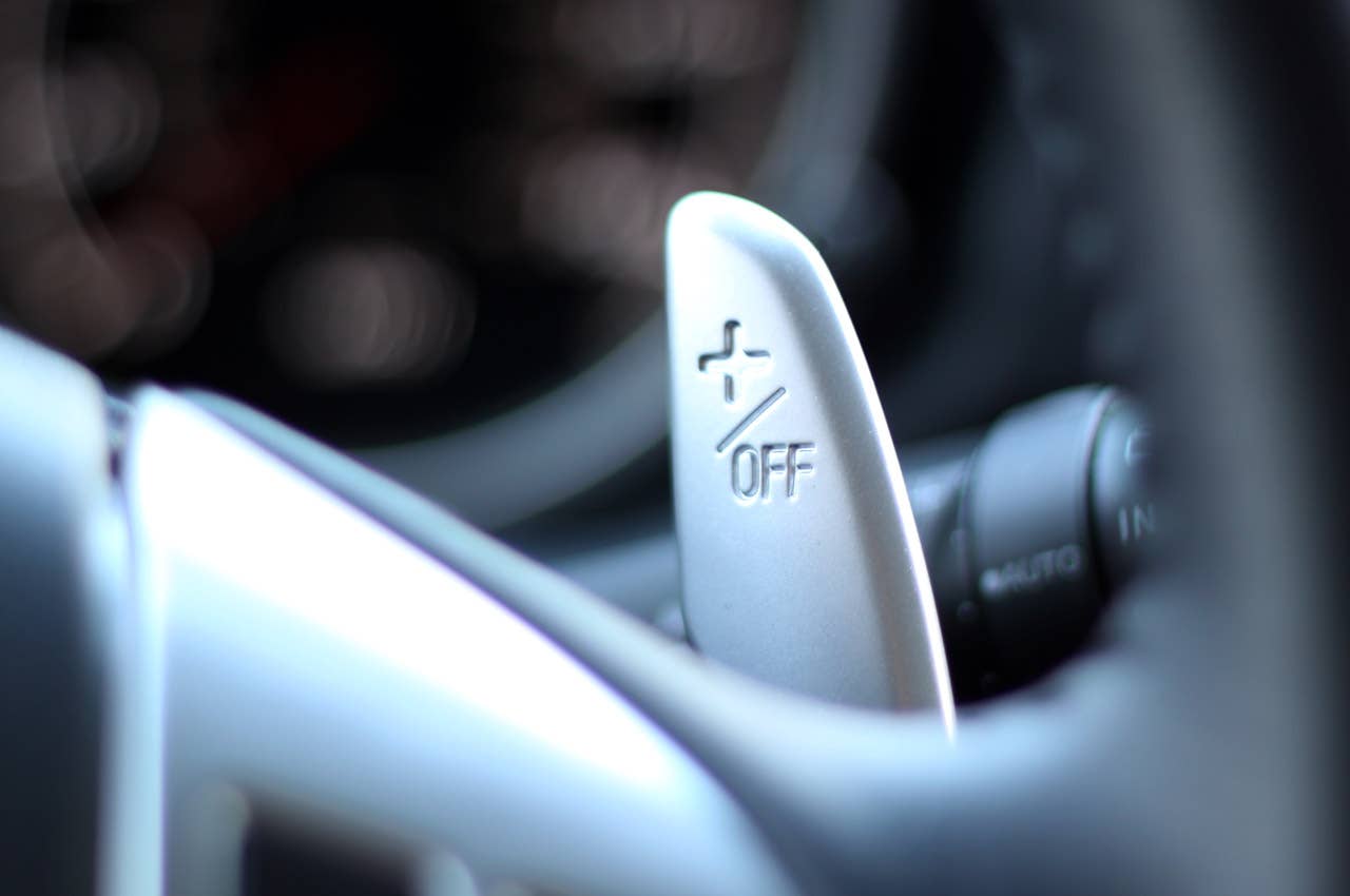 2011 Mitsubishi Outlander Sport SE AWC paddle shifter