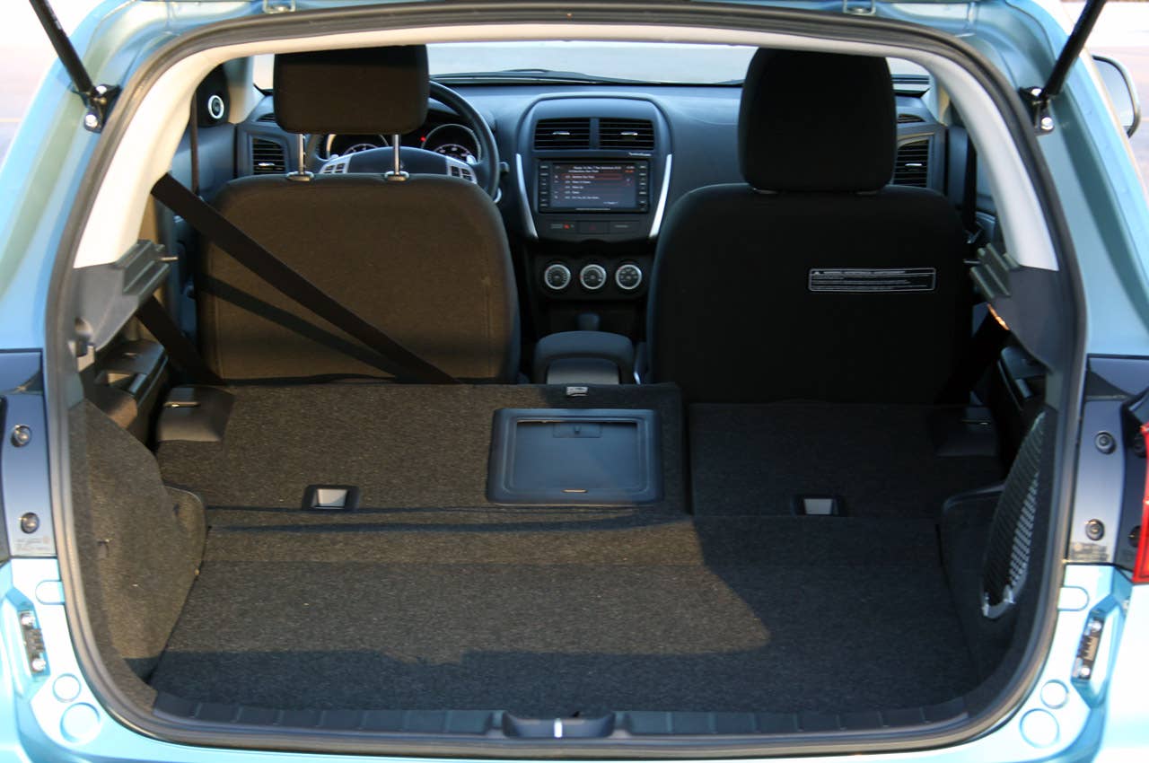 2011 Mitsubishi Outlander Sport SE AWC rear cargo area