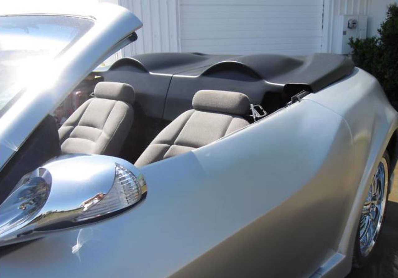 2011 SixTen Sabre