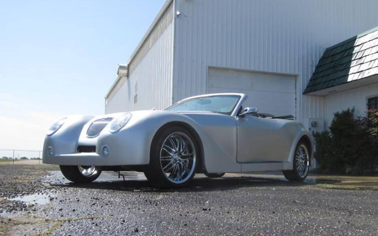 2011 SixTen Sabre