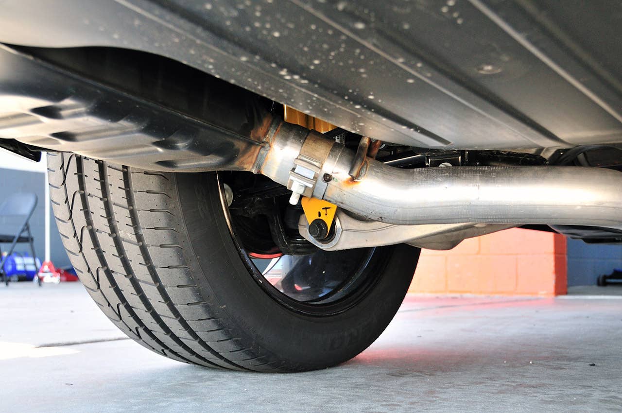 2012 Jeep Grand Cherokee SRT8 rear suspension system