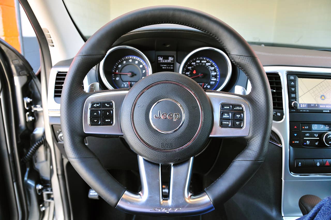2012 Jeep Grand Cherokee SRT8 steering wheel
