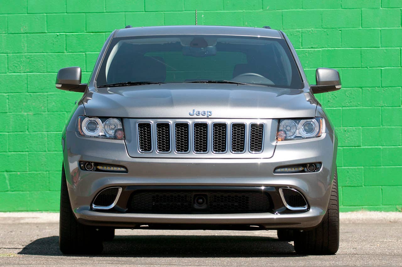 2012 Jeep Grand Cherokee SRT8 front view