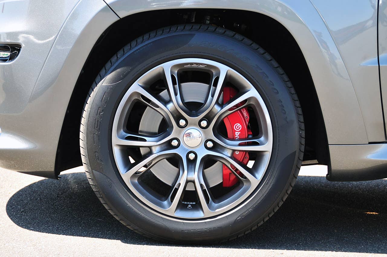 2012 Jeep Grand Cherokee SRT8 wheel