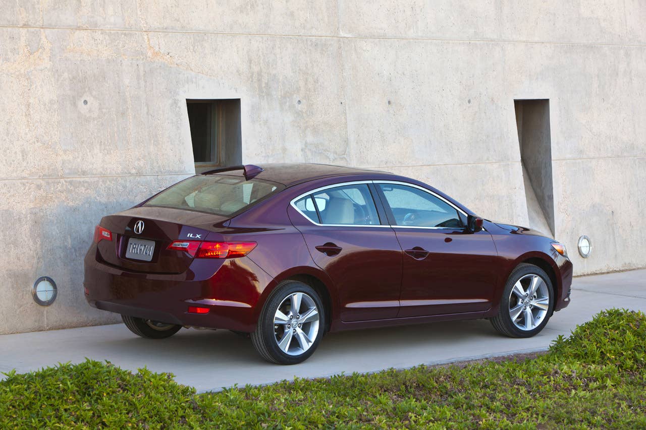 2014 Acura ILX 2.4L.