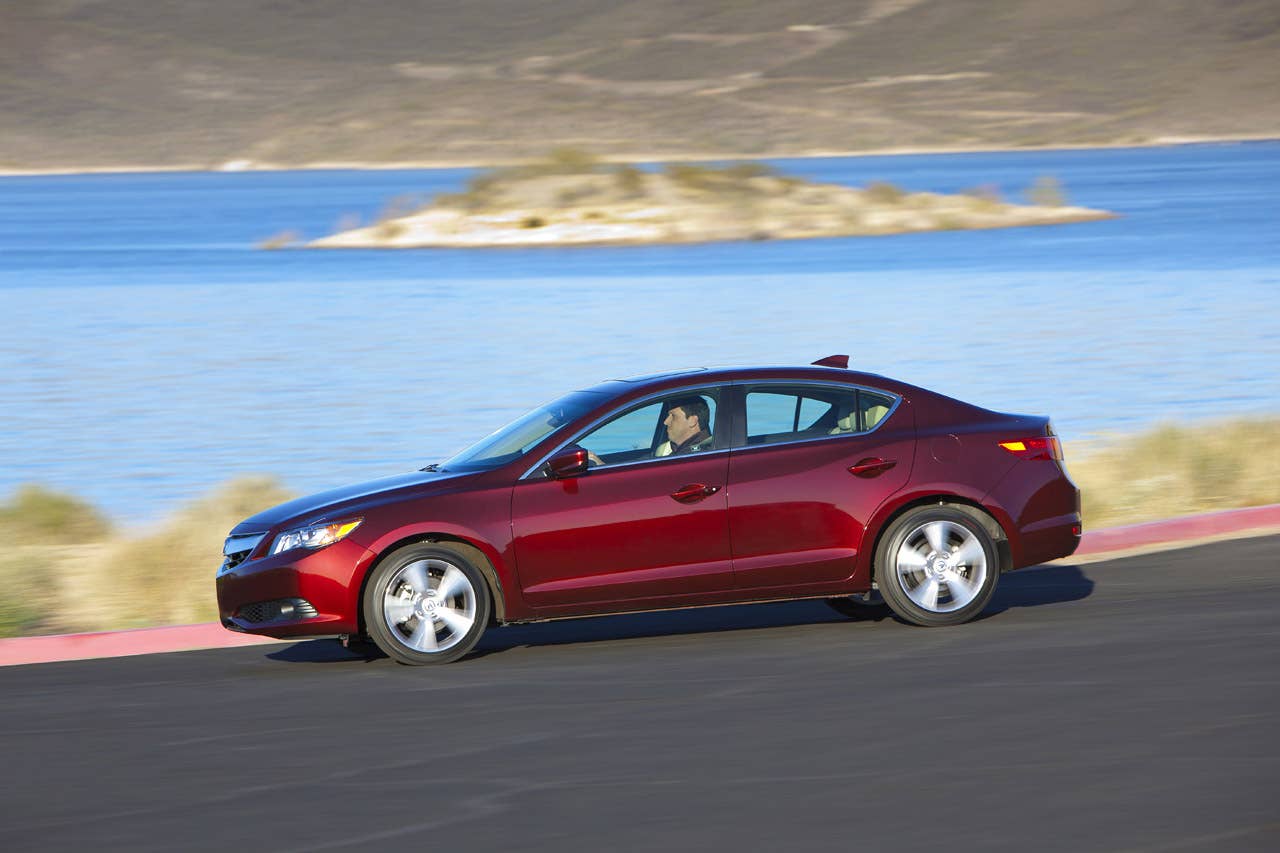 2014 Acura ILX 2.4L.