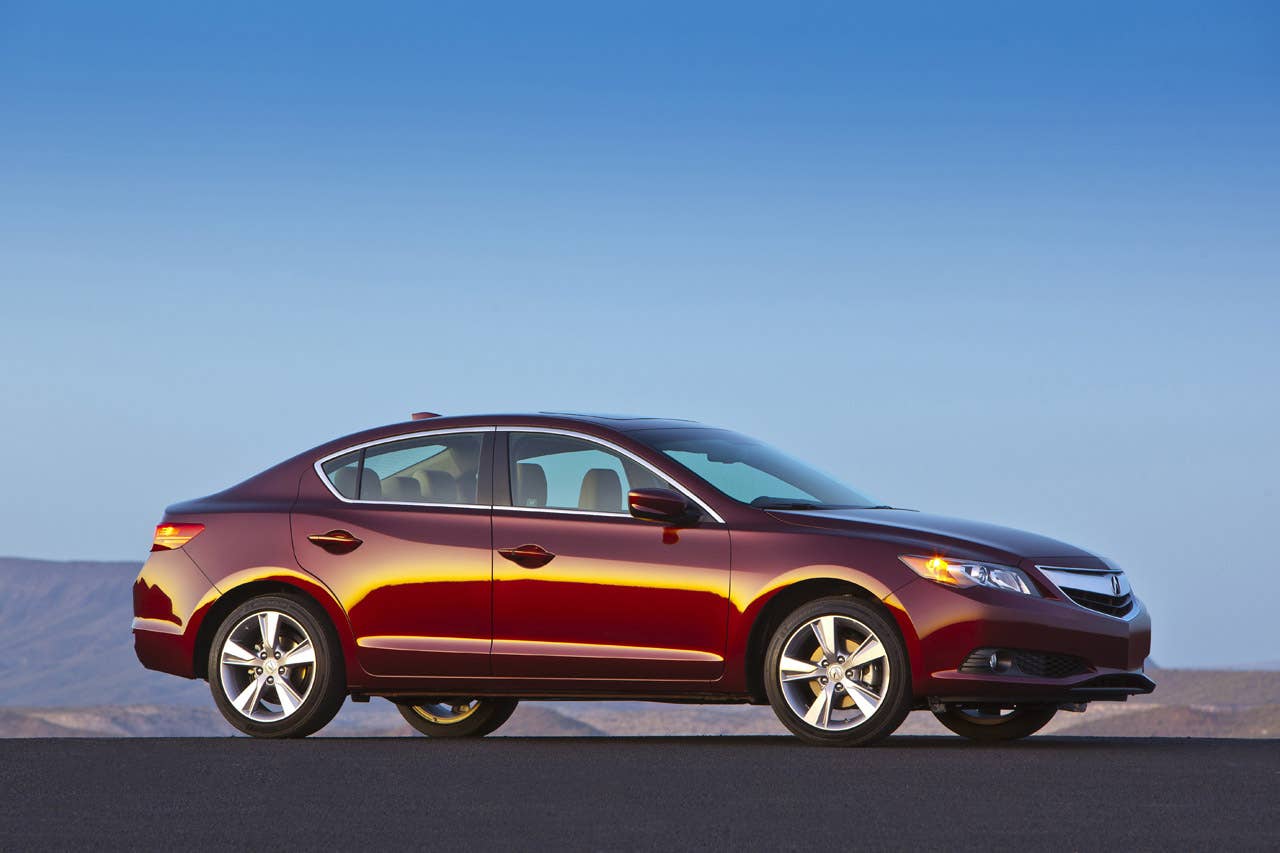 2014 Acura ILX 2.4L.