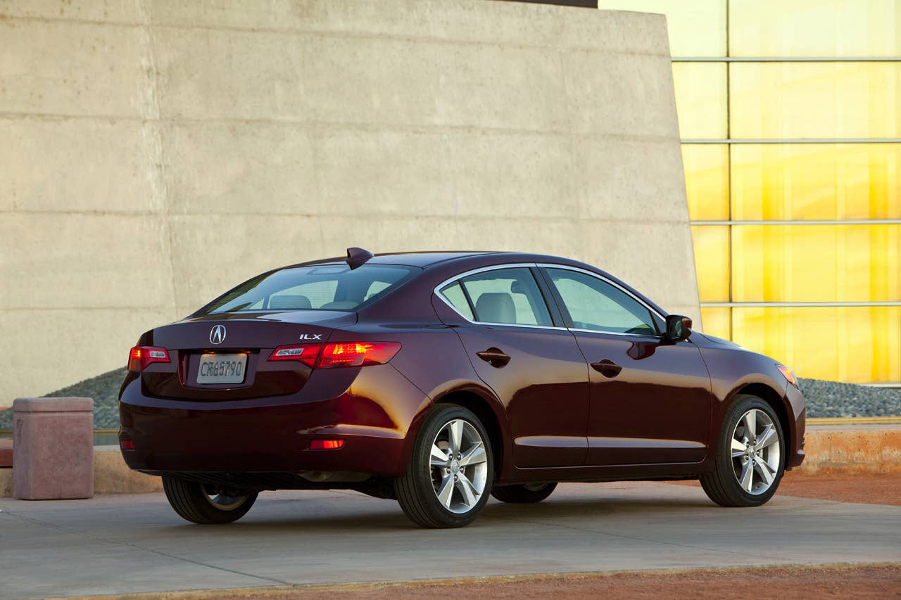 2014 Acura ILX 2.4L.