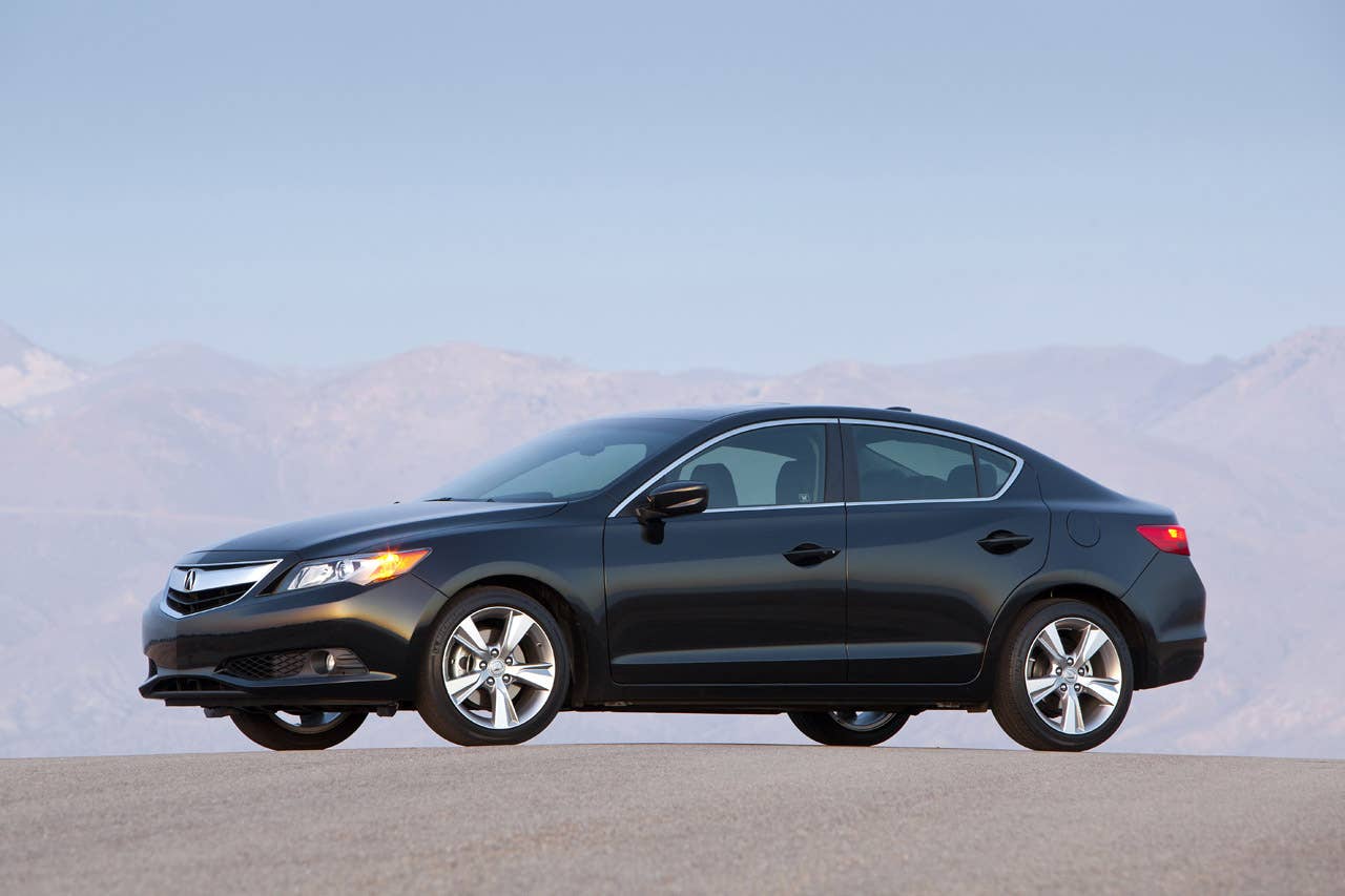 2014 Acura ILX 2.4L.