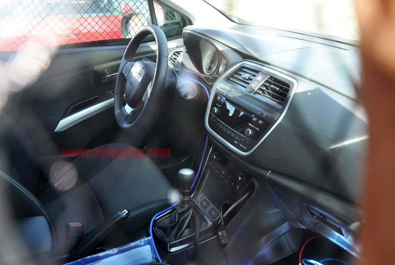 Suzuki SX4 Spy Shots cabin