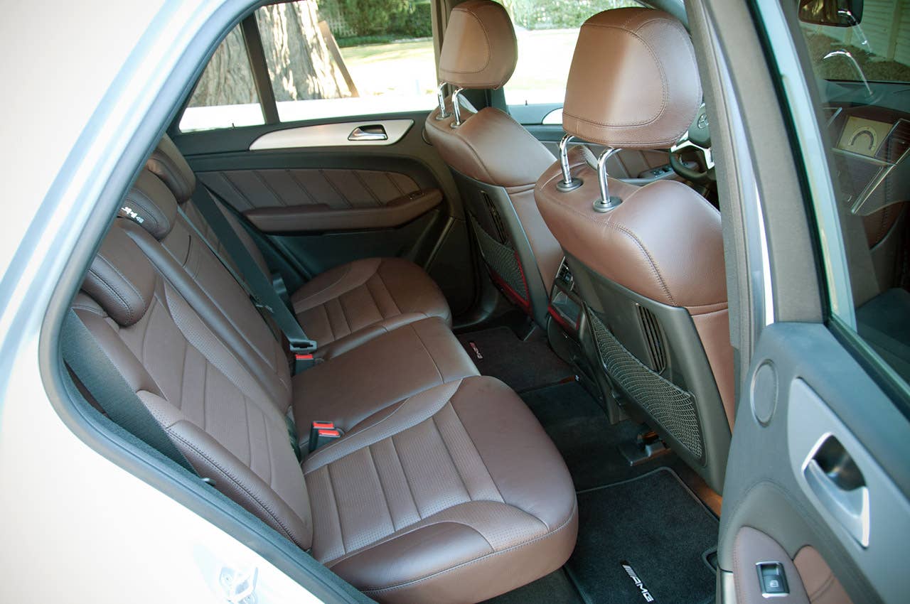 2012 Mercedes-Benz ML63 AMG rear seats