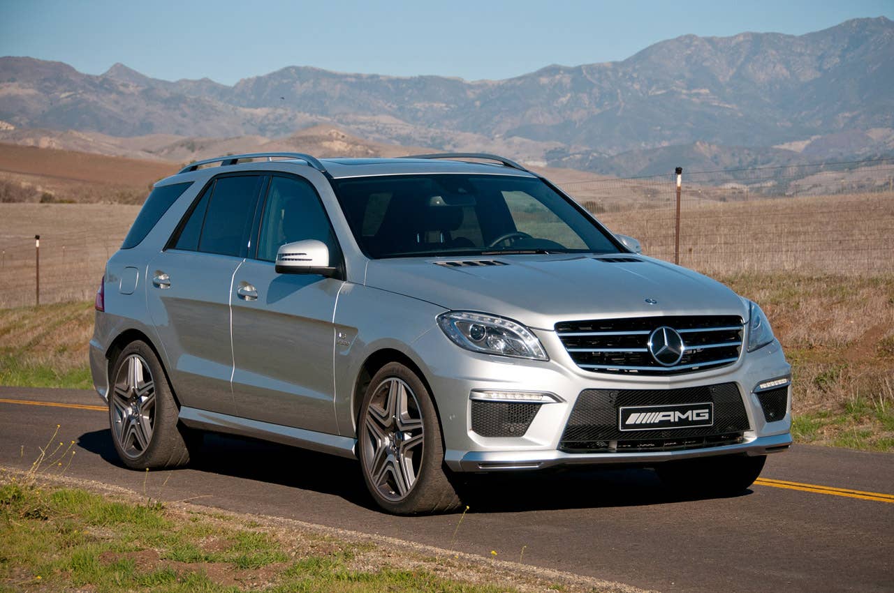2012 Mercedes-Benz ML63 AMG front 3/4 view