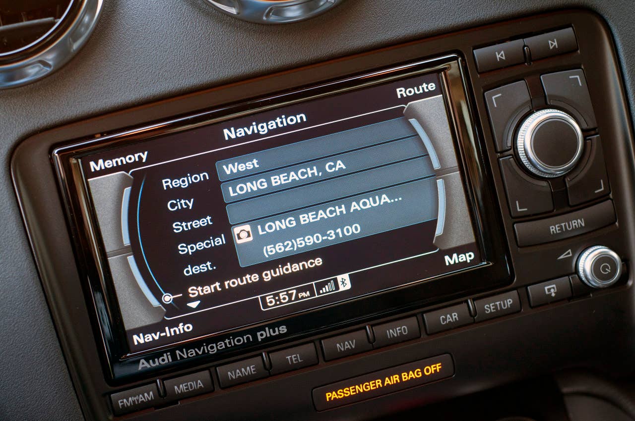 2011 Audi TT 2.0 Quattro Coupe navigation system