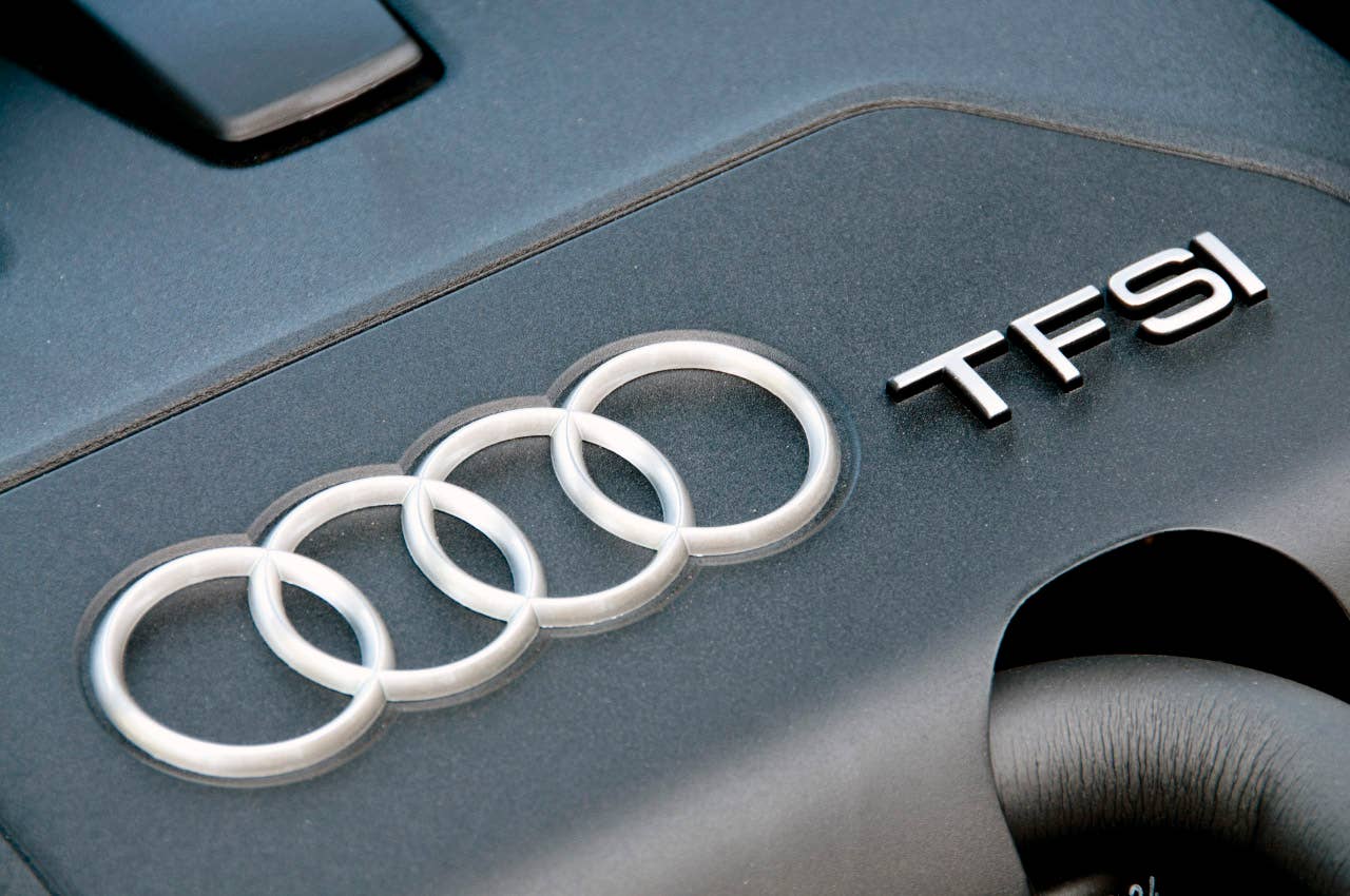 2011 Audi TT 2.0 Quattro Coupe engine detail