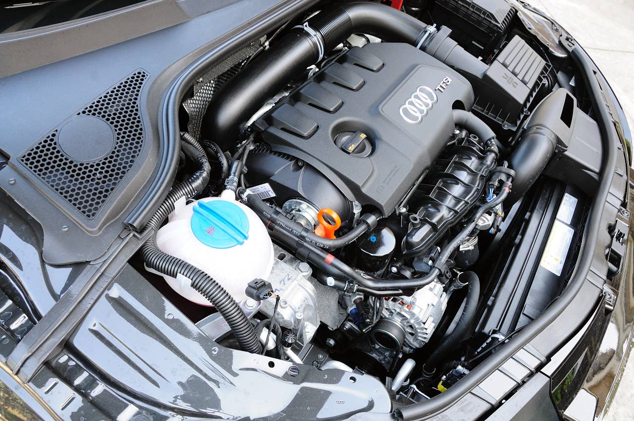 2011 Audi TT 2.0 Quattro Coupe engine