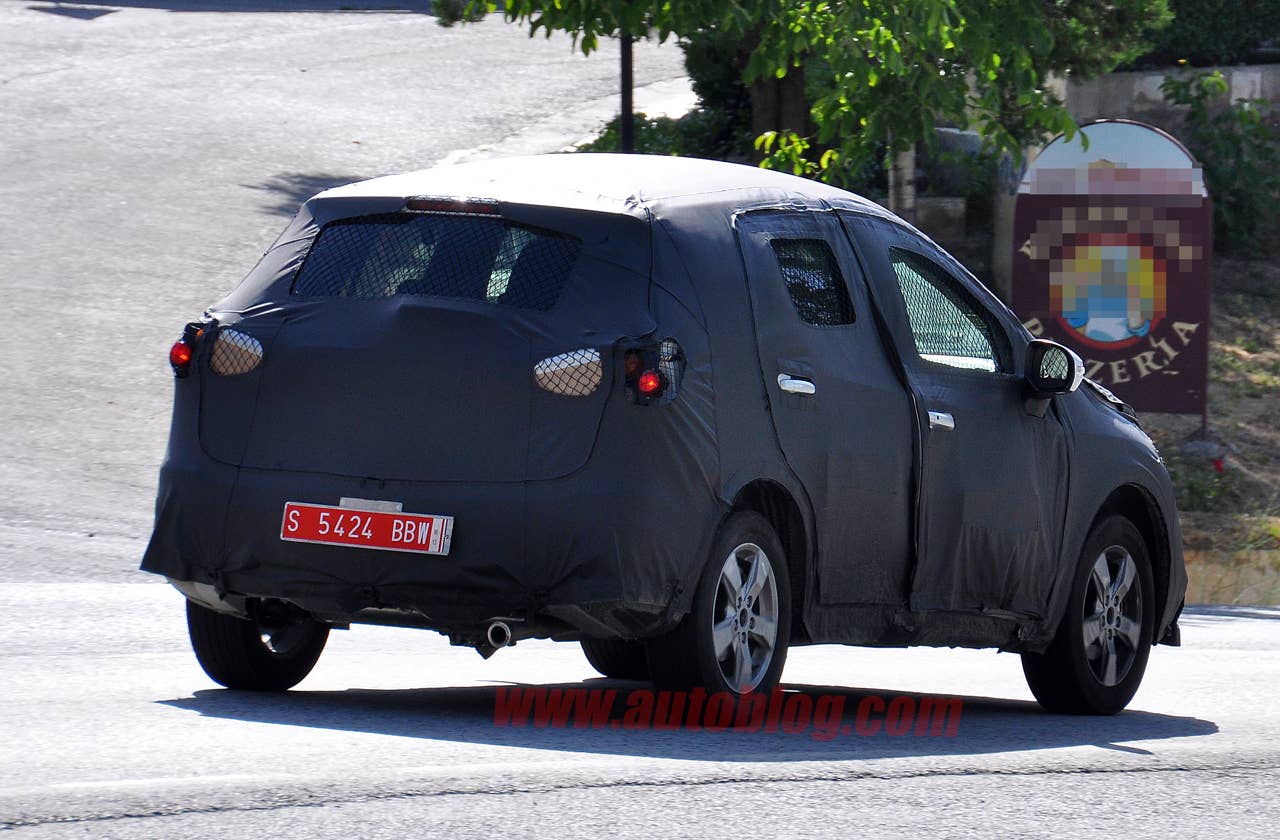 Suzuki SX4 Spy Shots rear 3/4