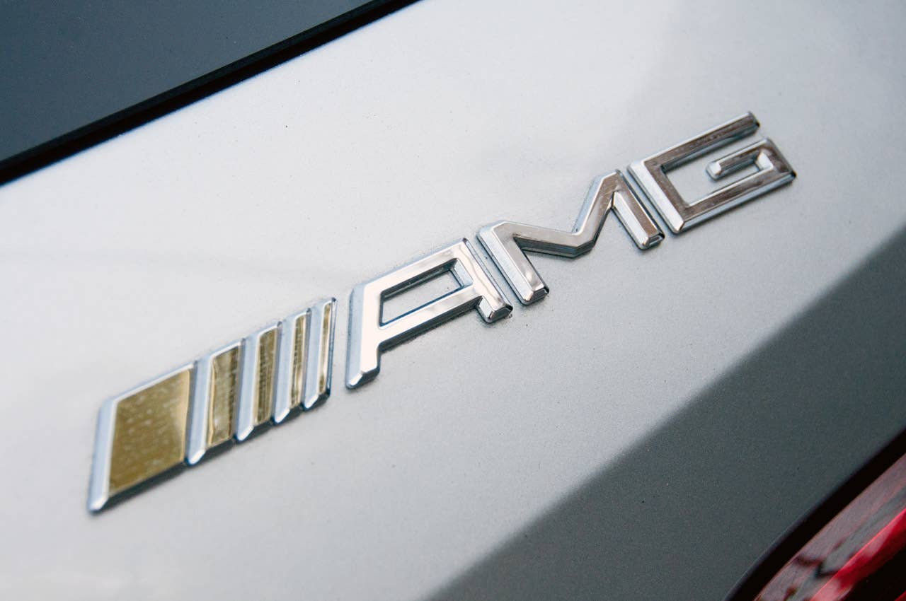 2012 Mercedes-Benz ML63 AMG badge