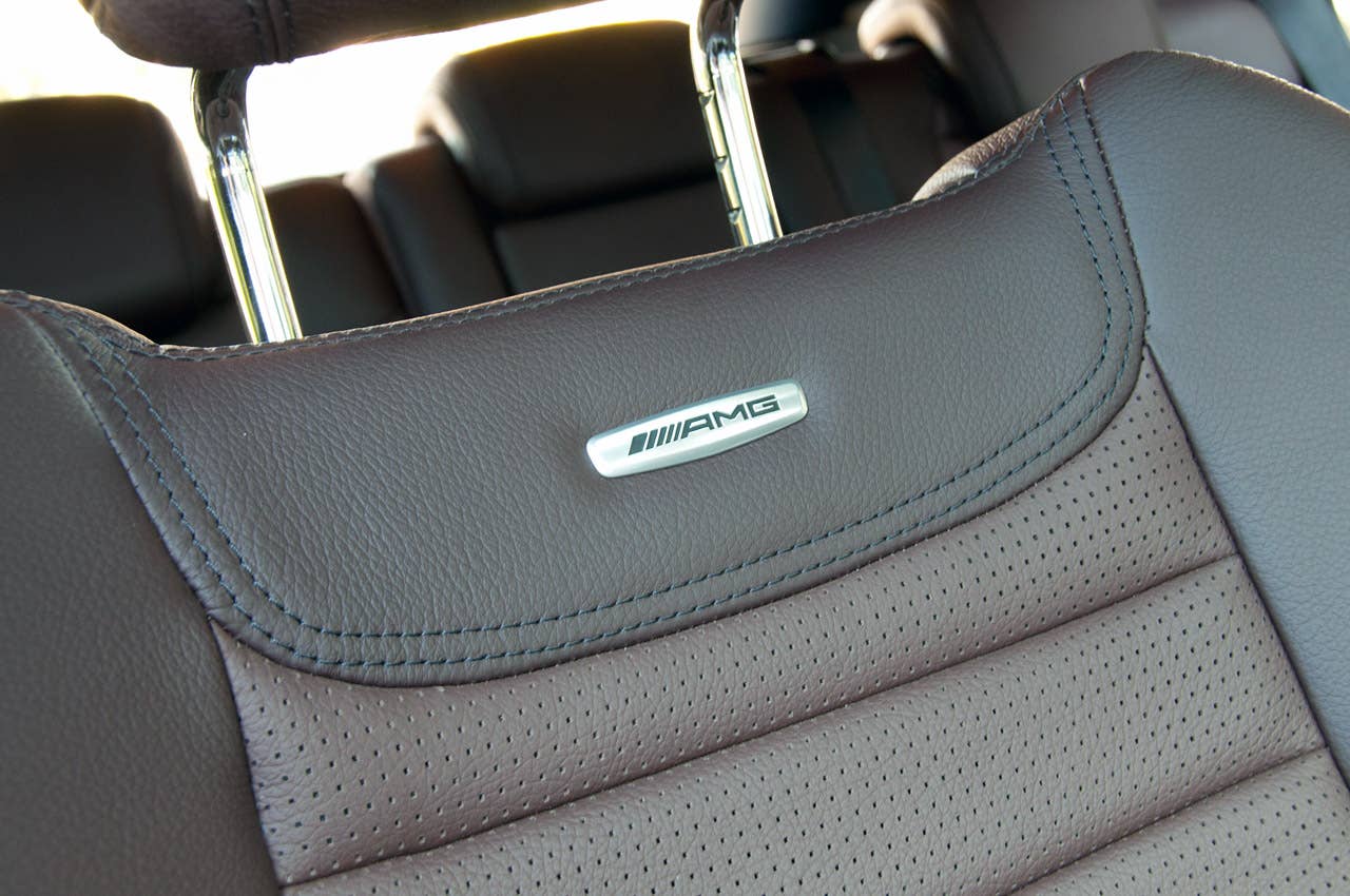 2012 Mercedes-Benz ML63 AMG seat detail