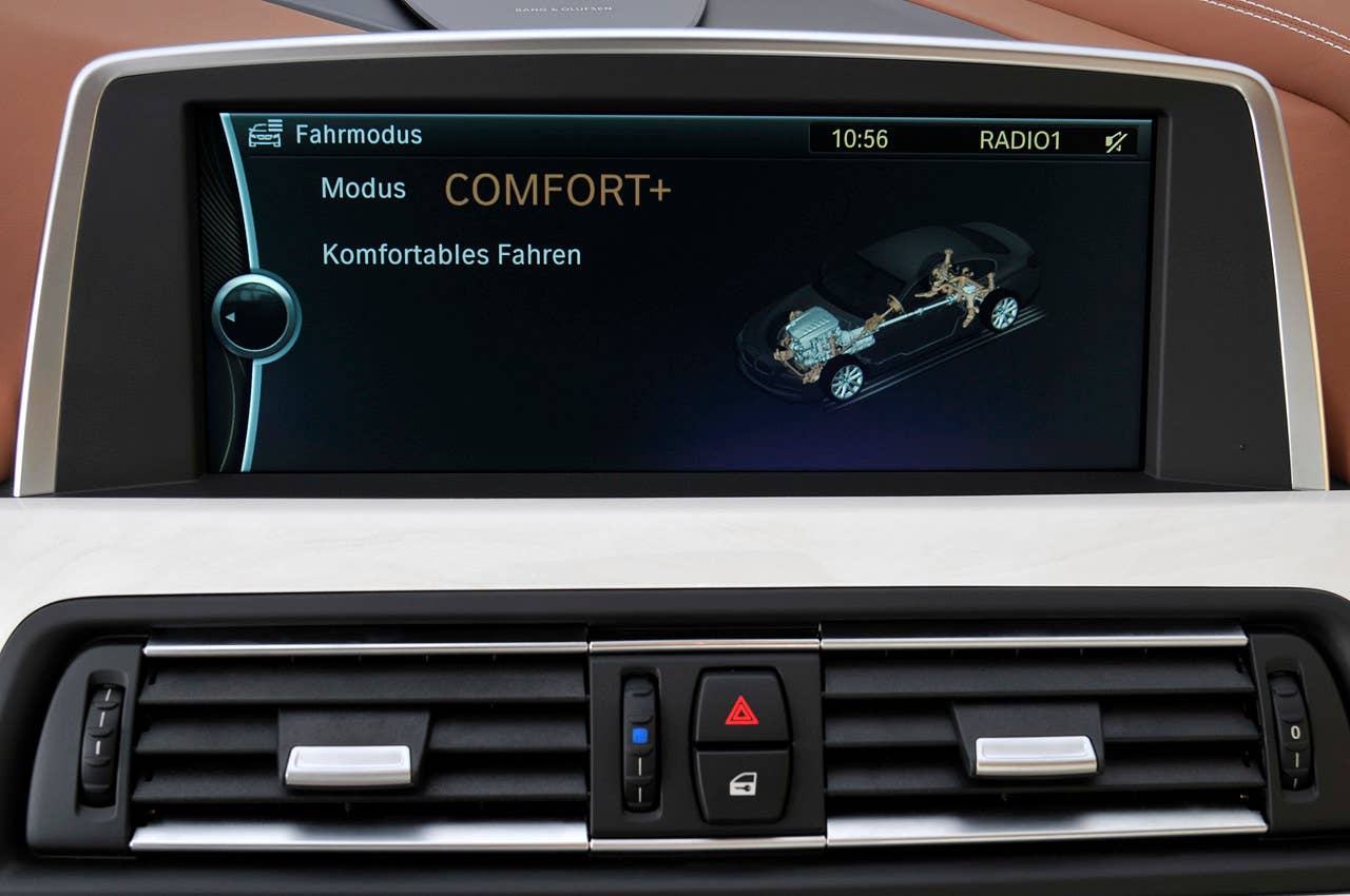 2013 BMW 6 Series Gran Coupe driving mode display