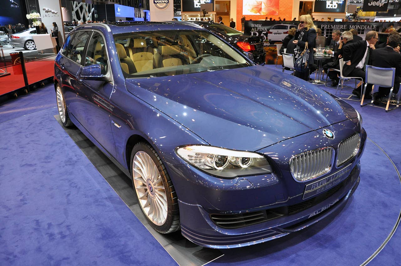 Alpina B5 BiTurbo Touring: Geneva 2011