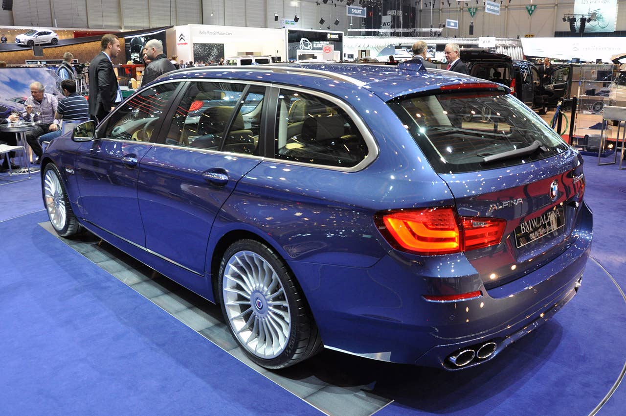 Alpina B5 BiTurbo Touring: Geneva 2011