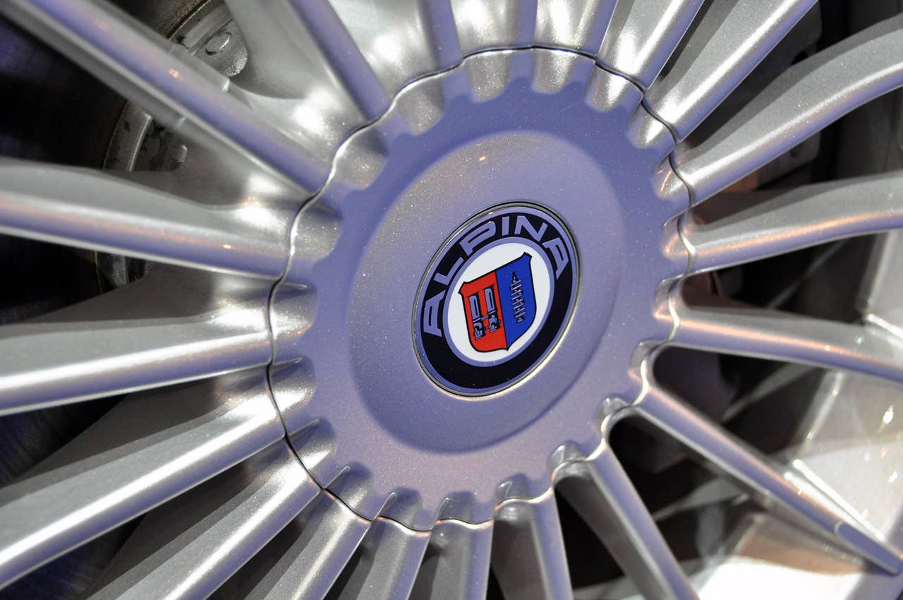 Alpina B5 BiTurbo Touring: Geneva 2011