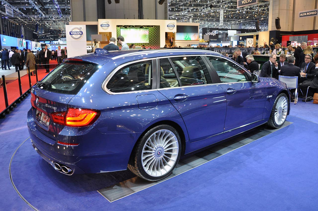 Alpina B5 BiTurbo Touring: Geneva 2011
