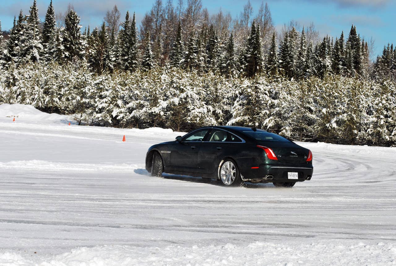 2013 Jaguar XJ AWD snow drifting