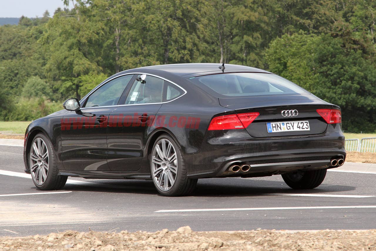 Spy Shots: Audi S7