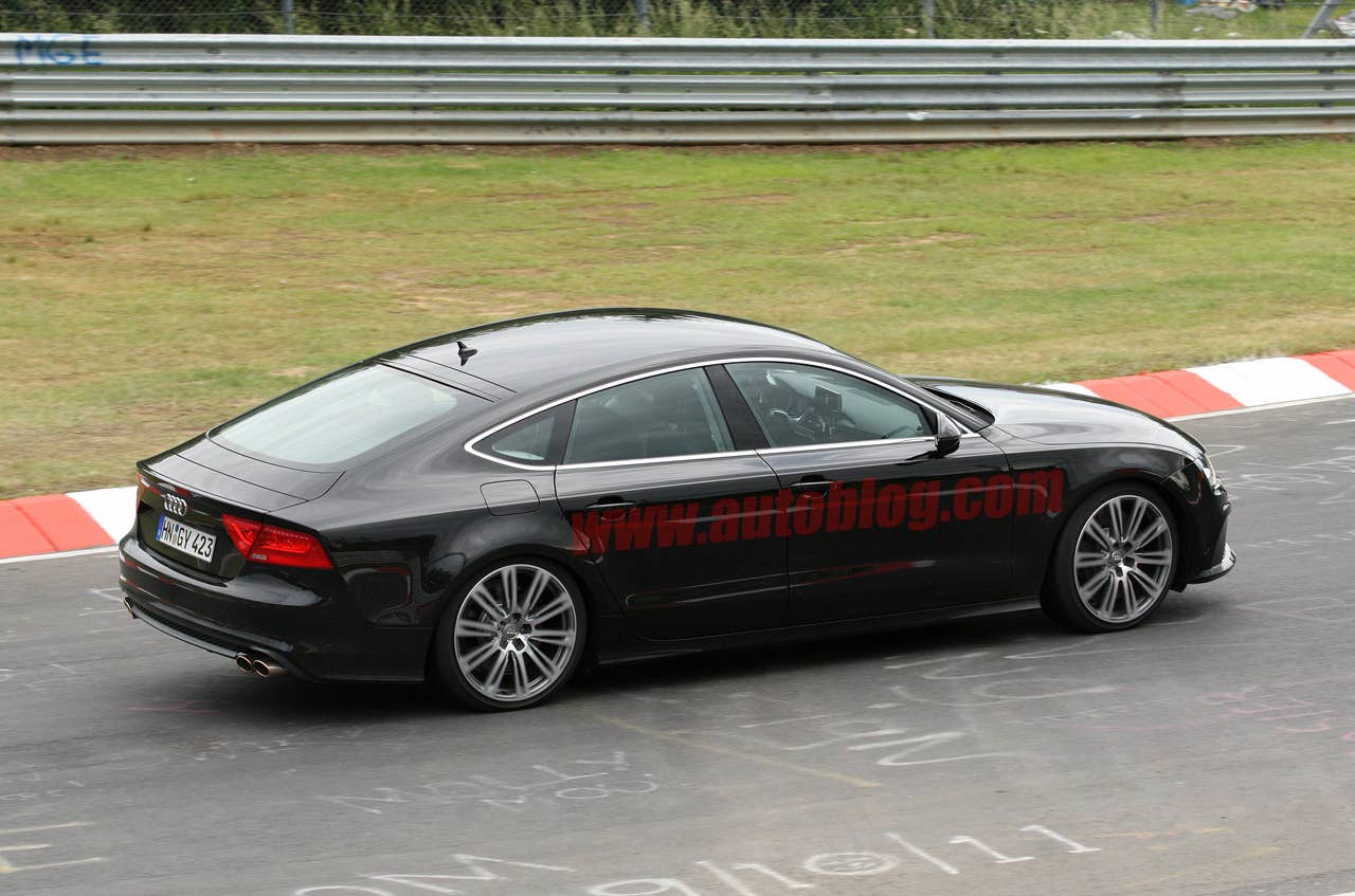 Spy Shots: Audi S7