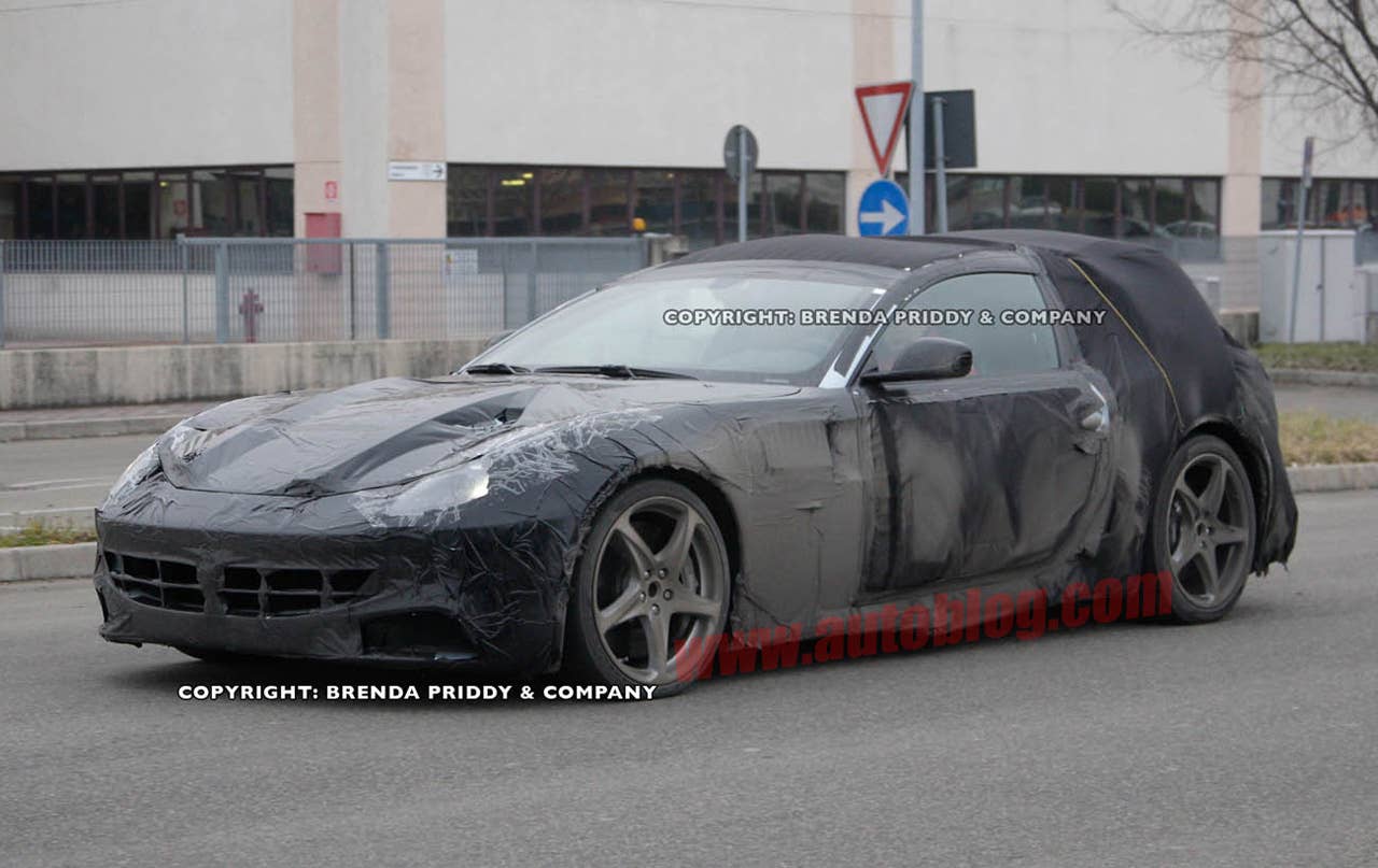 Ferrari 612 Scaglietti spy shots
