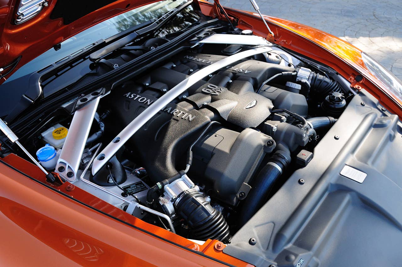 2012 Aston Martin Virage engine