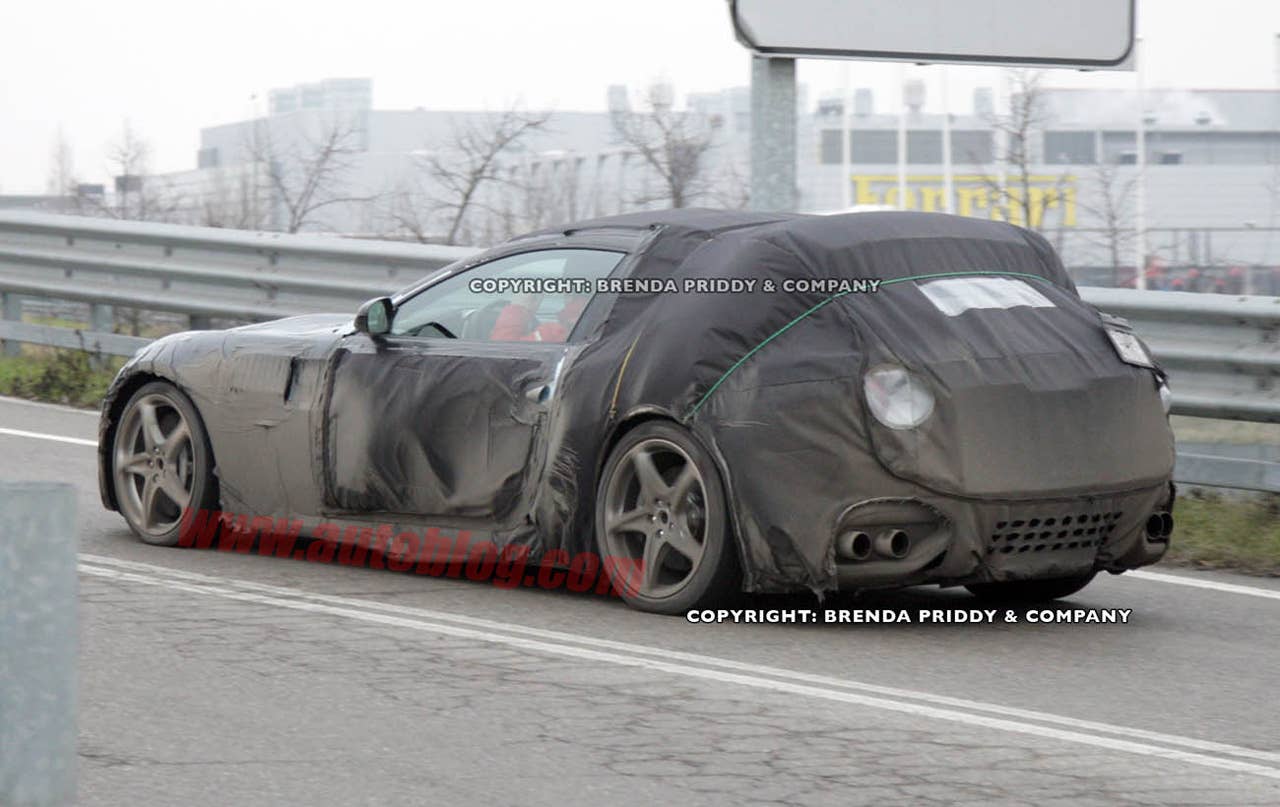 Ferrari 612 Scaglietti spy shots