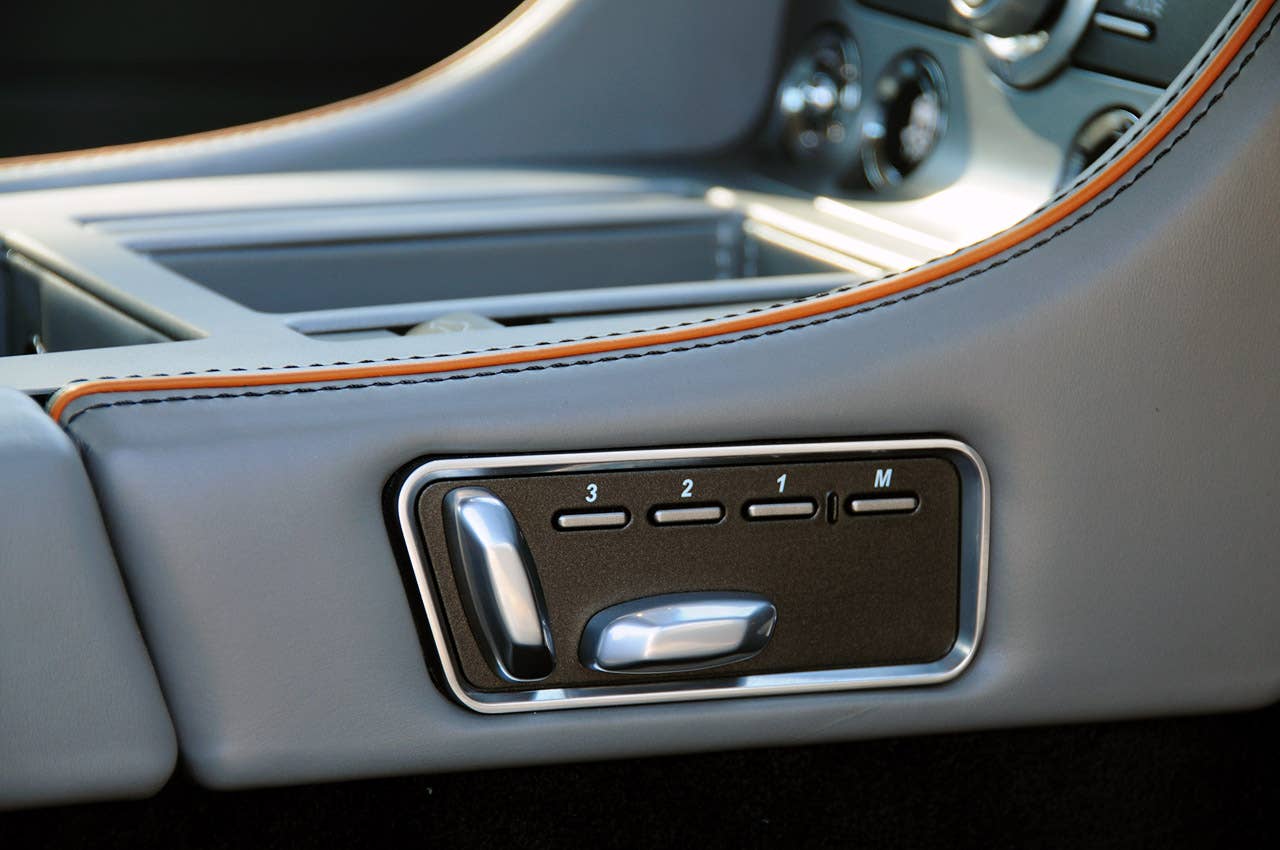 2012 Aston Martin Virage seat controls