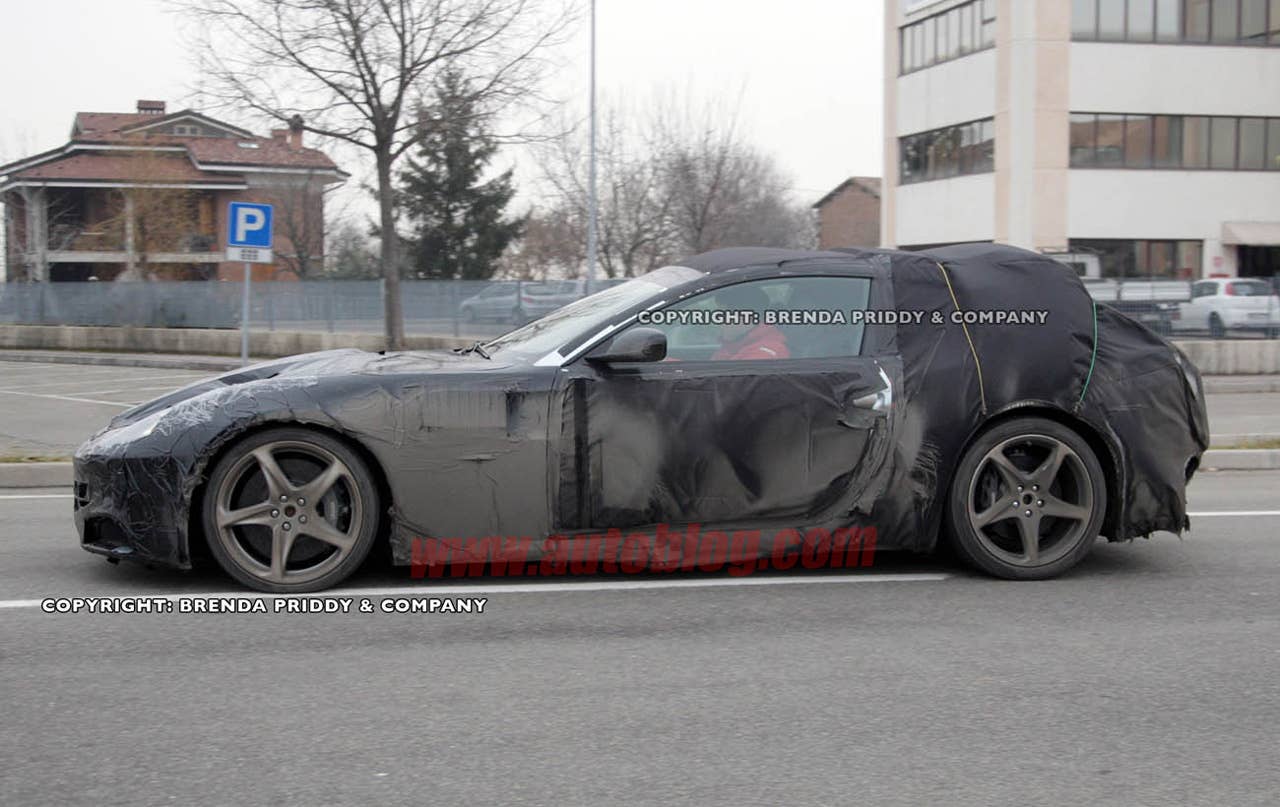 Ferrari 612 Scaglietti spy shots