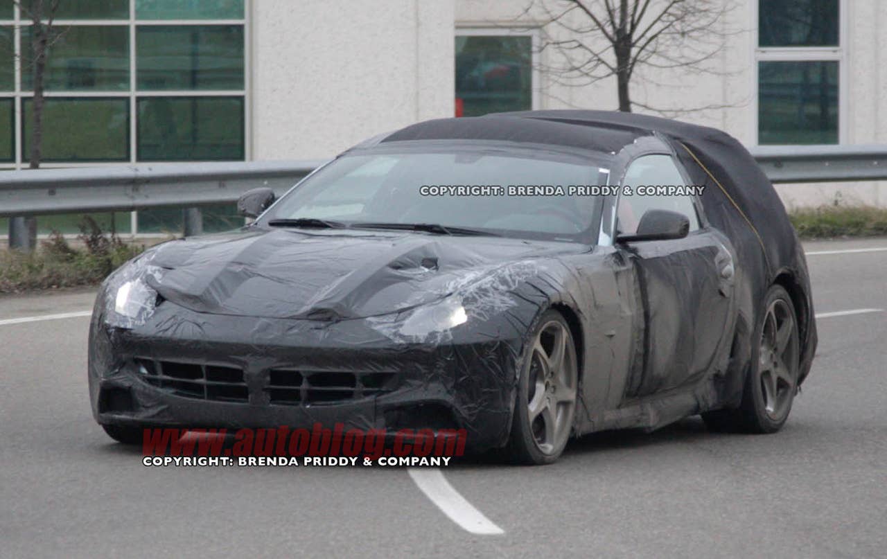 Ferrari 612 Scaglietti spy shots