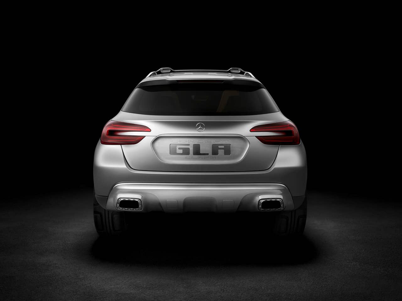 Mercedes-Benz GLA Showcar Studio; 2013