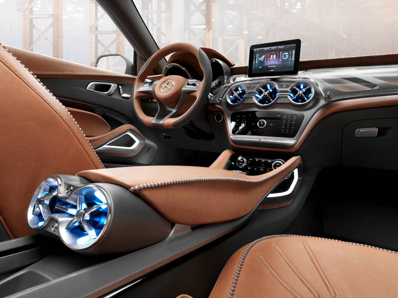 Mercedes-Benz GLA Concept dash