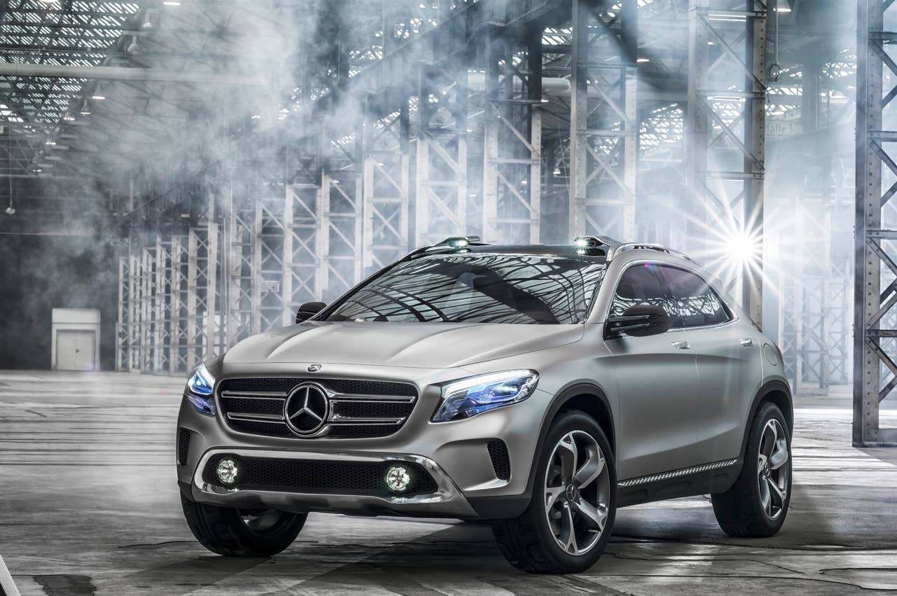 Mercedes-Benz GLA Concept front 3/4