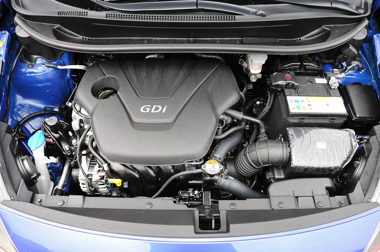 2012 Kia Rio 5-door engine