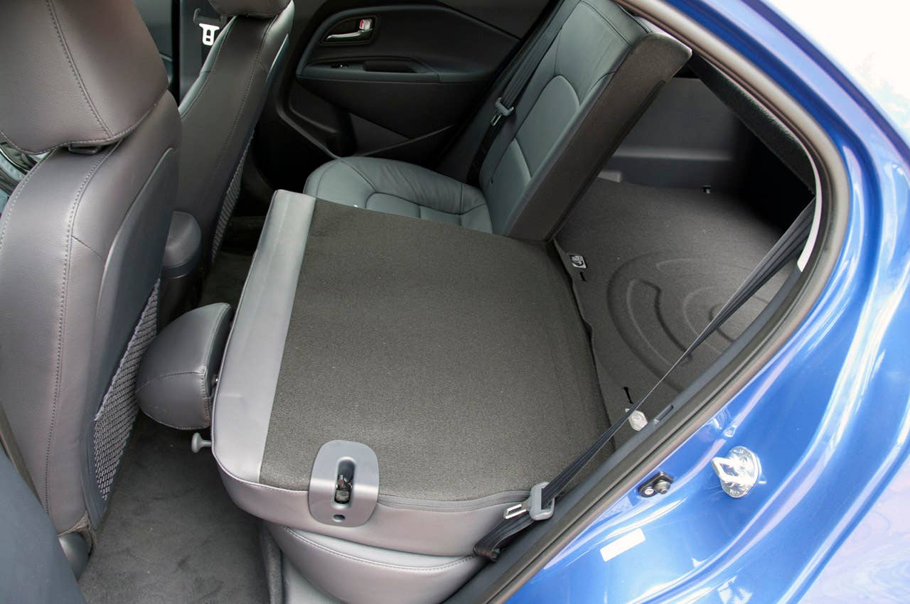 2012 Kia Rio 5-door folded rear seats
