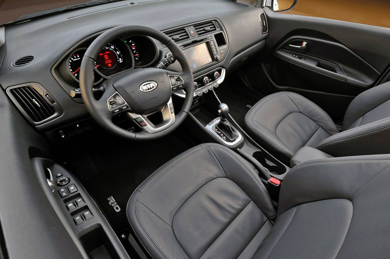 2012 Kia Rio 5-door interior