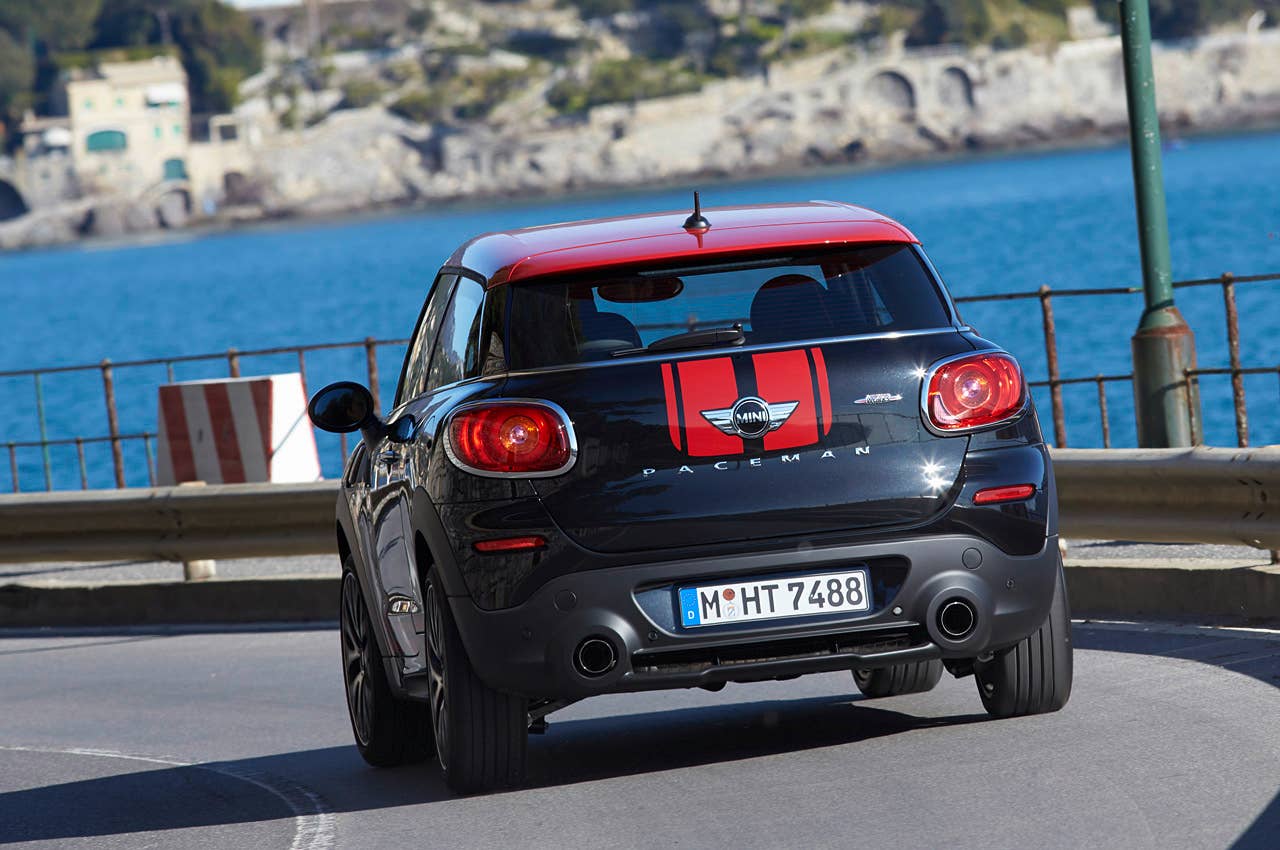 2014 Mini John Cooper Works Paceman All4 driving