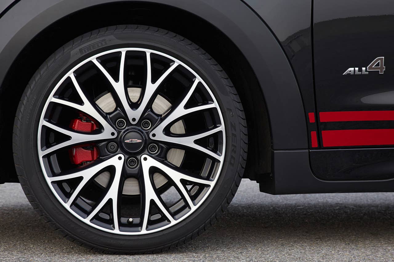 2014 Mini John Cooper Works Paceman All4 wheel
