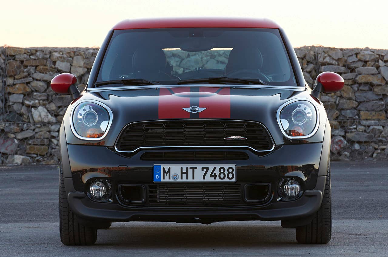 2014 Mini John Cooper Works Paceman All4 front view